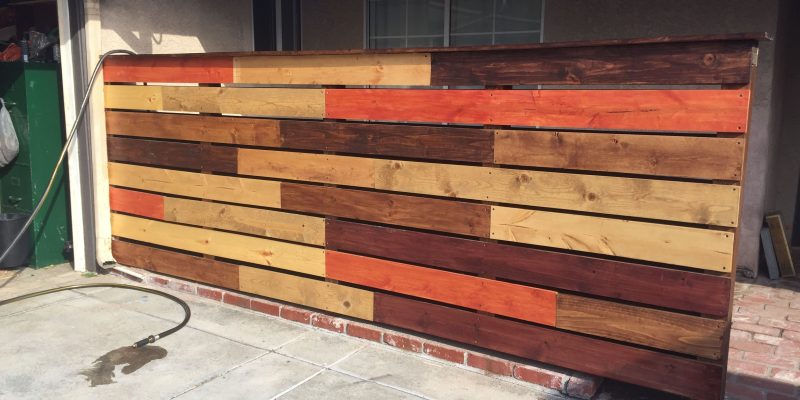Amazing home fence color design ideas 47