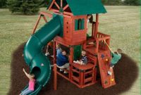 Backyard design ideas with children's slides 33