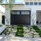 Garden exterior design ideas using grass that make your home more fresh 15