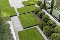 Garden exterior design ideas using grass that make your home more fresh 27