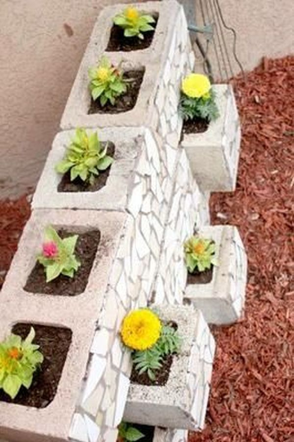 The best cinder block garden design ideas in your frontyard 13