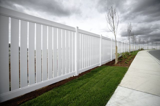 The best fence wooden design that you can try in your home 39