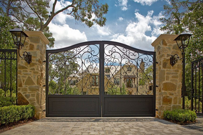 The best gate design ideas that you can copy right now in your home 20