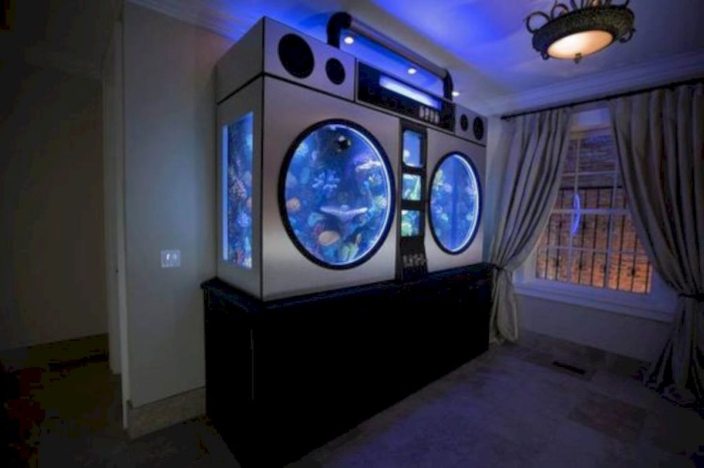 Aquarium design ideas that make your home look beauty 36
