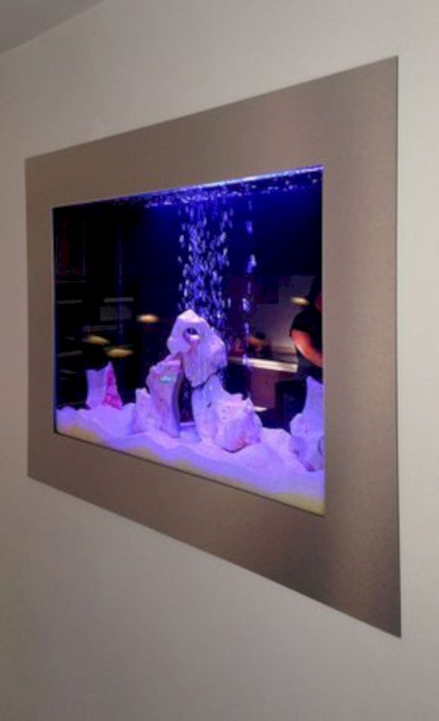 Aquarium design ideas that make your home look beauty 41