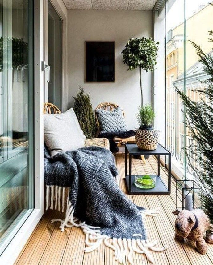 46 The Beautiful Design Ideas for Cozy Balcony Apartment - Matchness.com