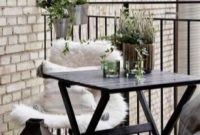 Beauty view design ideas for balcony apartment that make you cozy 46