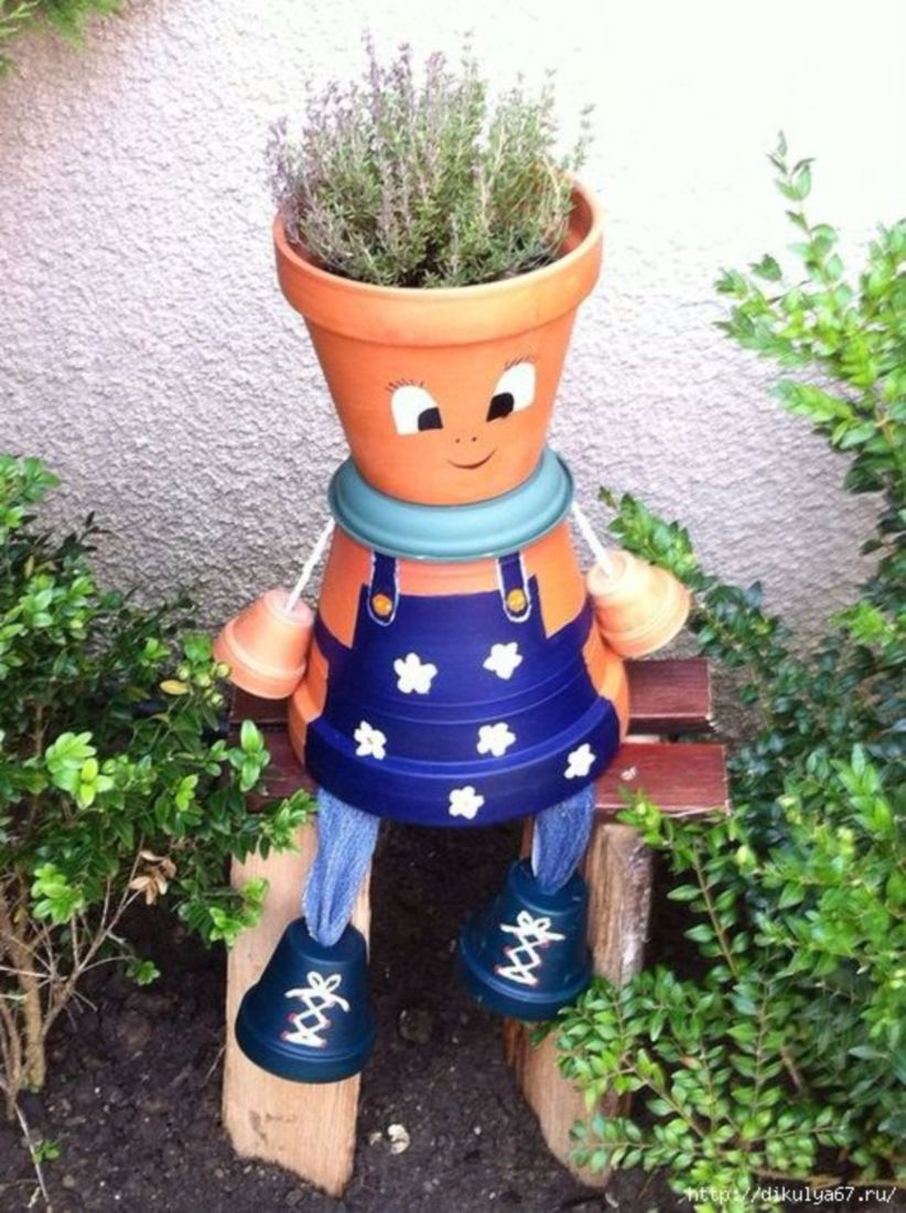 Flower pot decoration ideas that you can try in your home 44