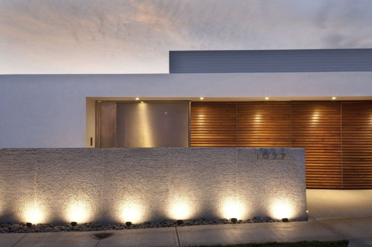 Front yard exterior design with beautiful garden lights 05