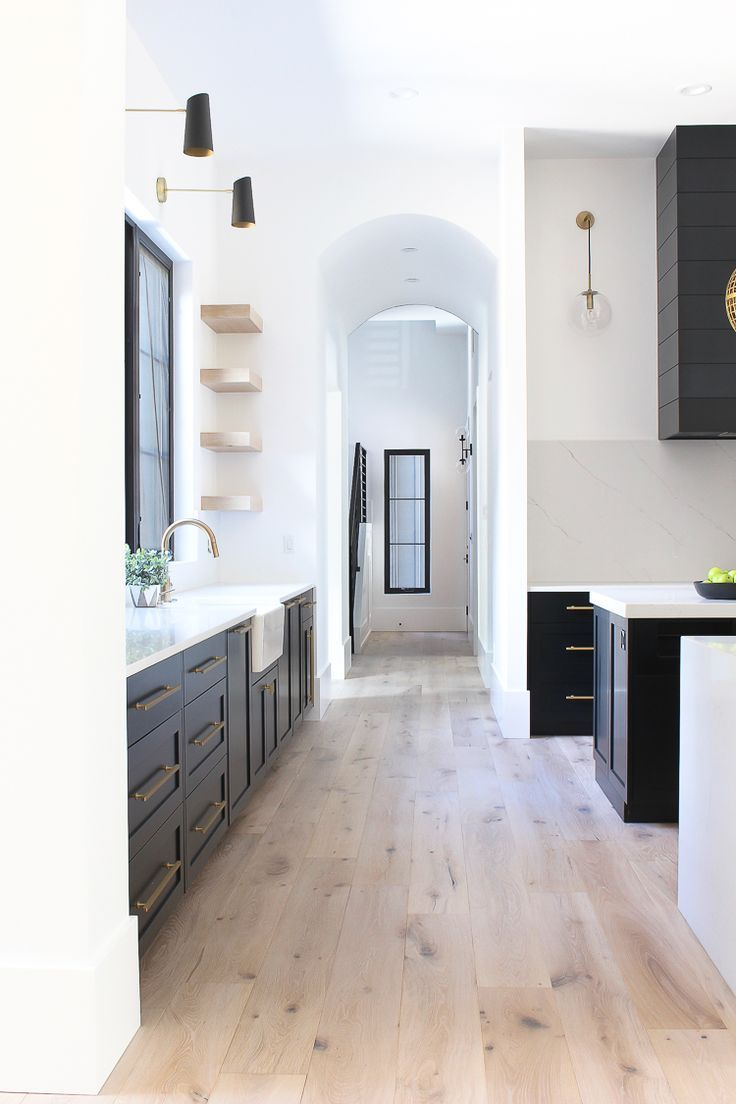 Modern kitchen design ideas you can try in your dream home 06