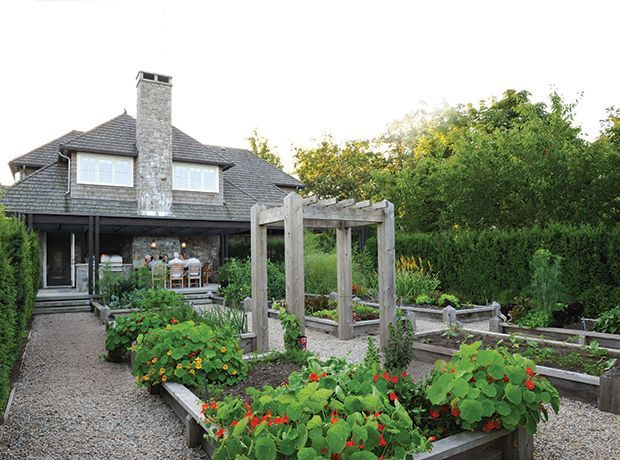 The best and stunning front yard design 33