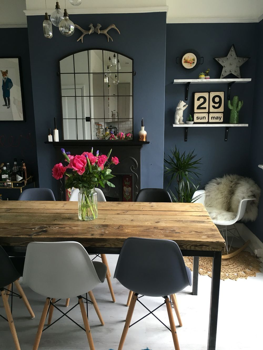 47 The Best Small Dining Room Design Ideas That You Can Try in Your