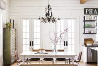 The best small dining room design ideas that you can try in your homel 31