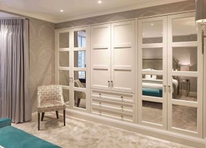 Wardrobe design ideas that you can try in your home 21