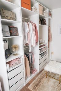 Wardrobe design ideas that you can try in your home 38