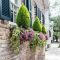 Exterior decoration ideas with flower in window 16