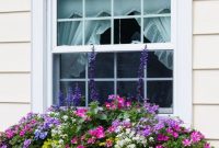 Exterior decoration ideas with flower in window 20