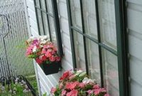 Exterior decoration ideas with flower in window 21