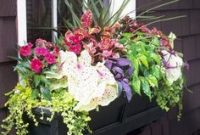 Exterior decoration ideas with flower in window 22