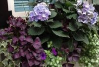 Exterior decoration ideas with flower in window 29
