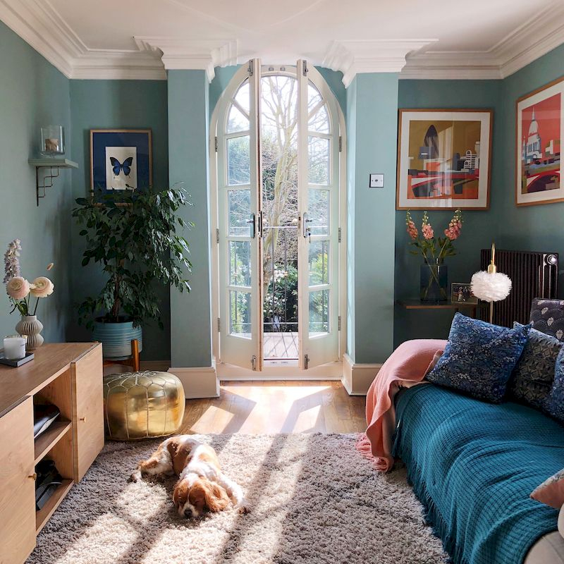 Inspiring living room wall design ideas 30