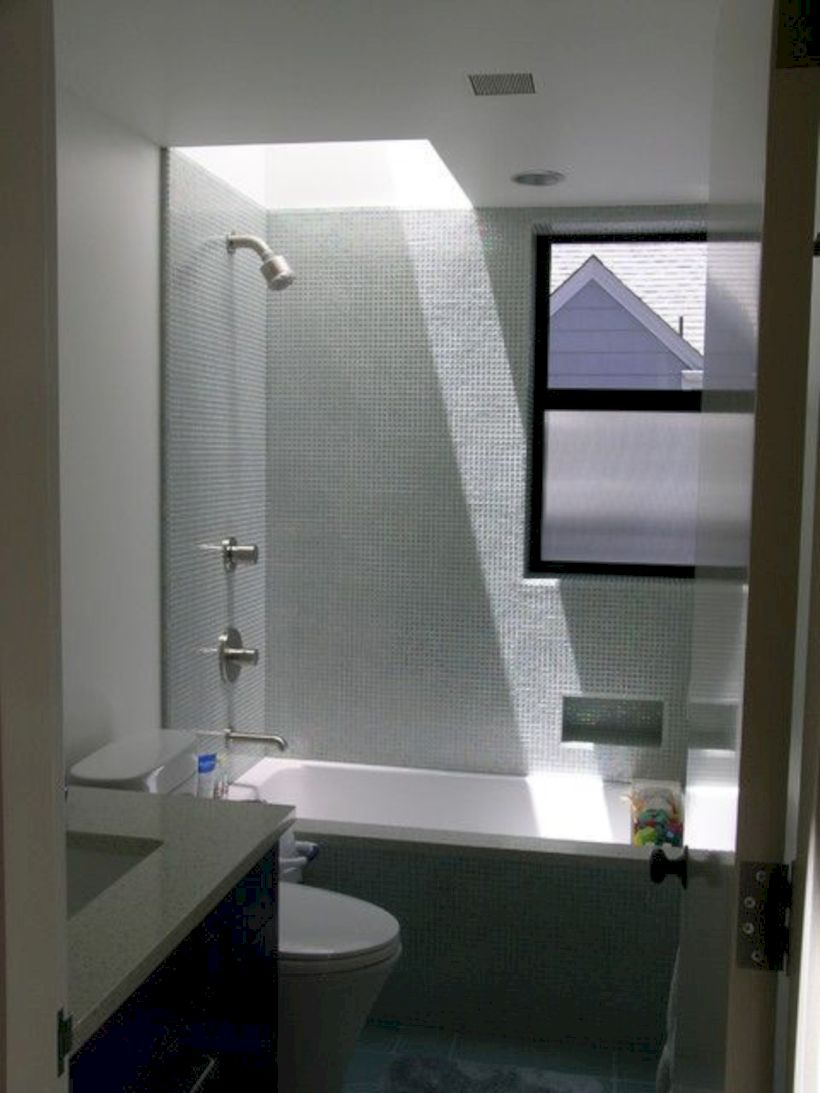 Inspiring small bathroom design ideas in apartment 32