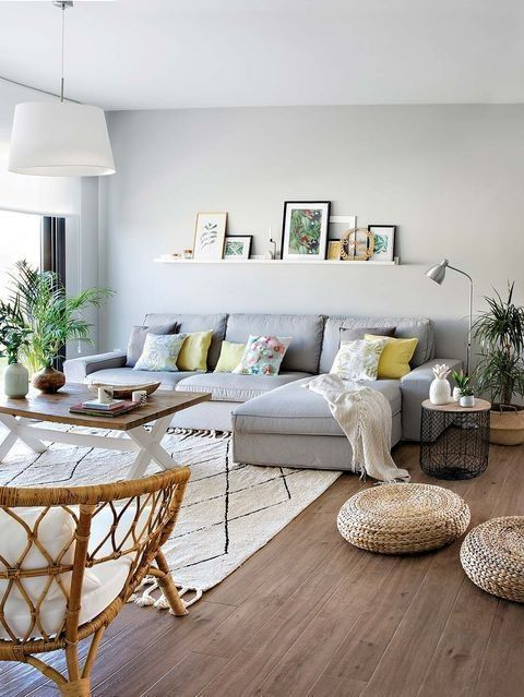 Livingroom design ideas to make look confortable for guest 47