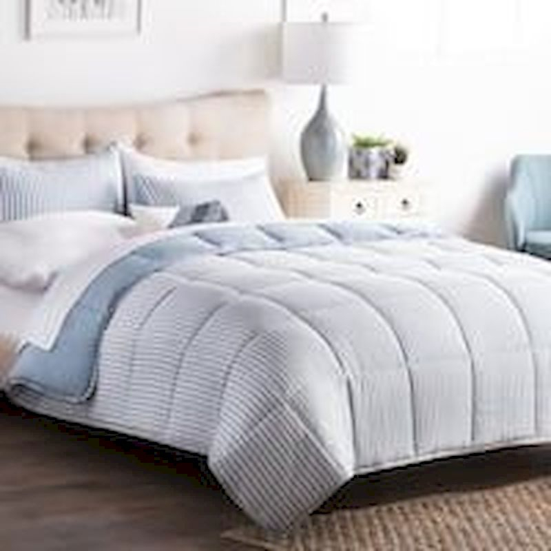 Luxury bedroom design ideas with goose feather 14