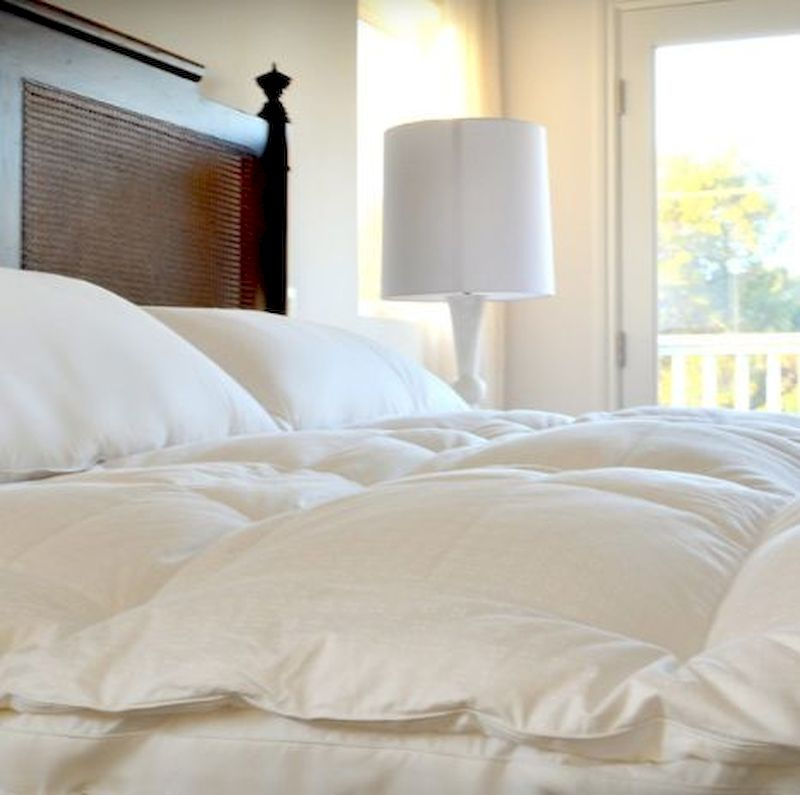Luxury bedroom design ideas with goose feather 18
