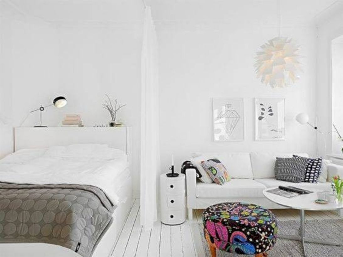 Romantic bedroom decorating ideas in your apartment 32