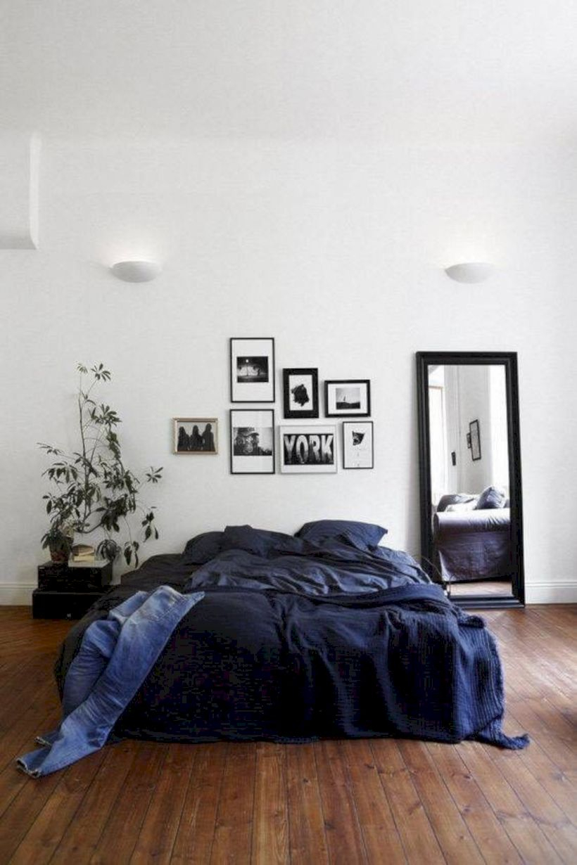 Romantic bedroom decorating ideas in your apartment 34