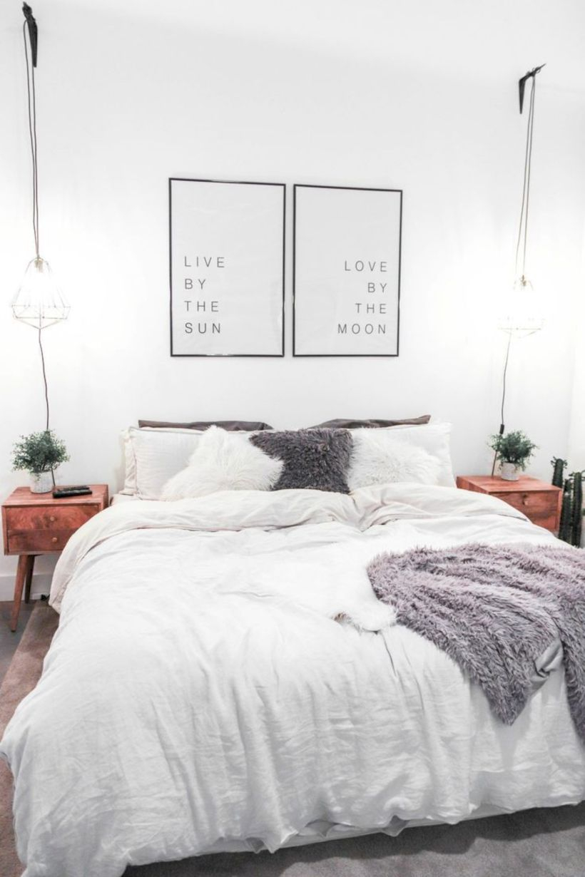 Romantic bedroom decorating ideas in your apartment 37