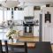 Best kitchen design ideas spring this year 38