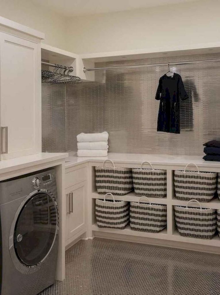Inspiring small laundry room design ideas in spring 2019 16