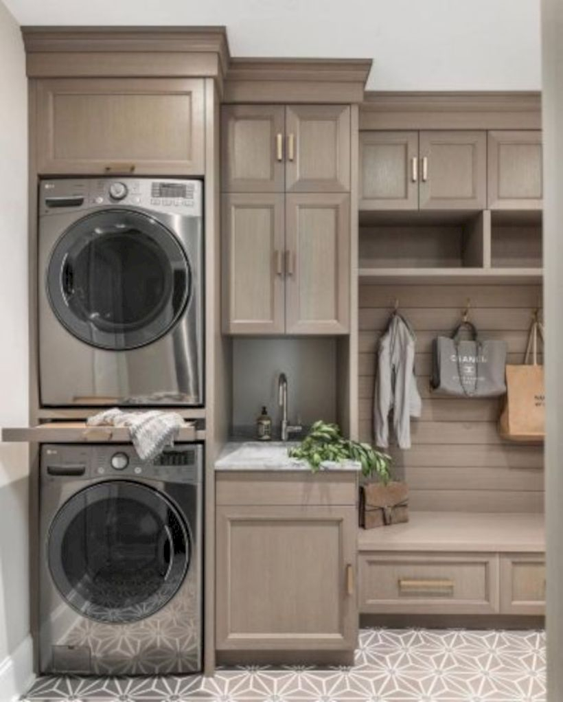 Inspiring small laundry room design ideas in spring 2019 26