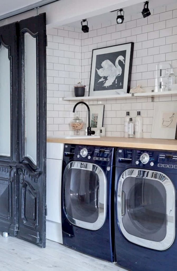 Inspiring small laundry room design ideas in spring 2019 49