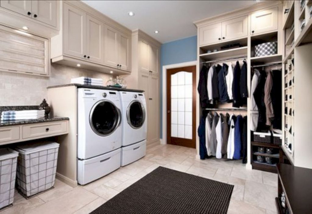 Laundry design ideas with drying room that you must try 13