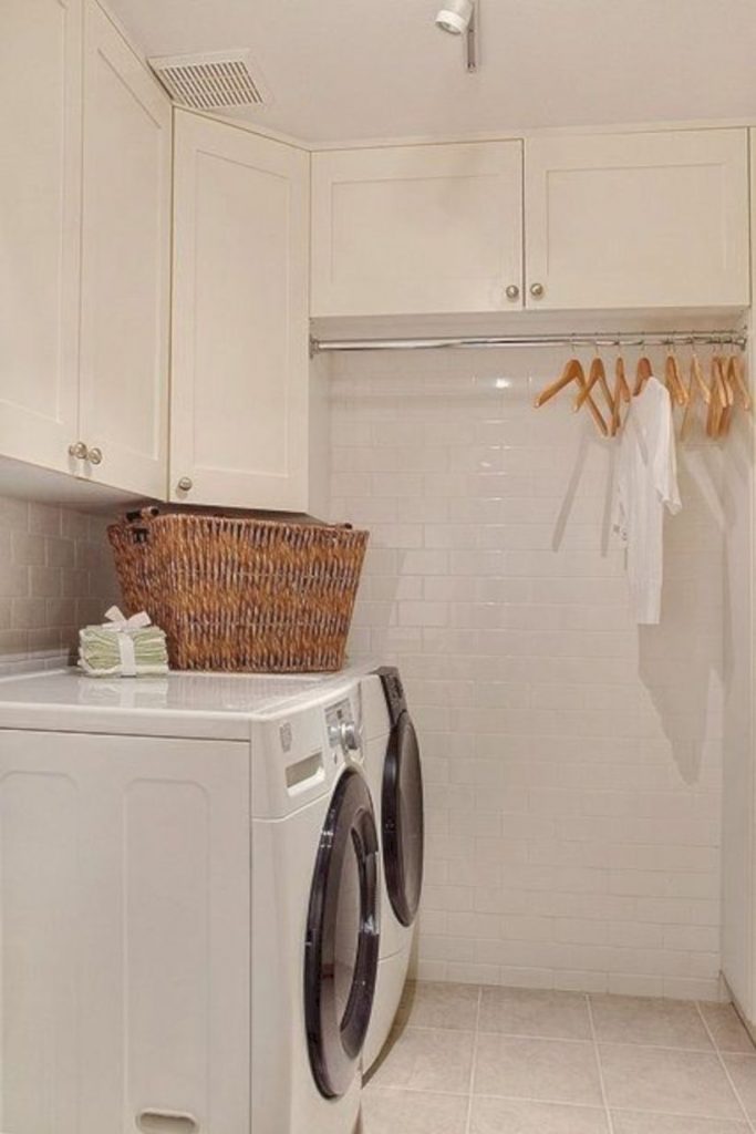 Laundry design ideas with drying room that you must try 15