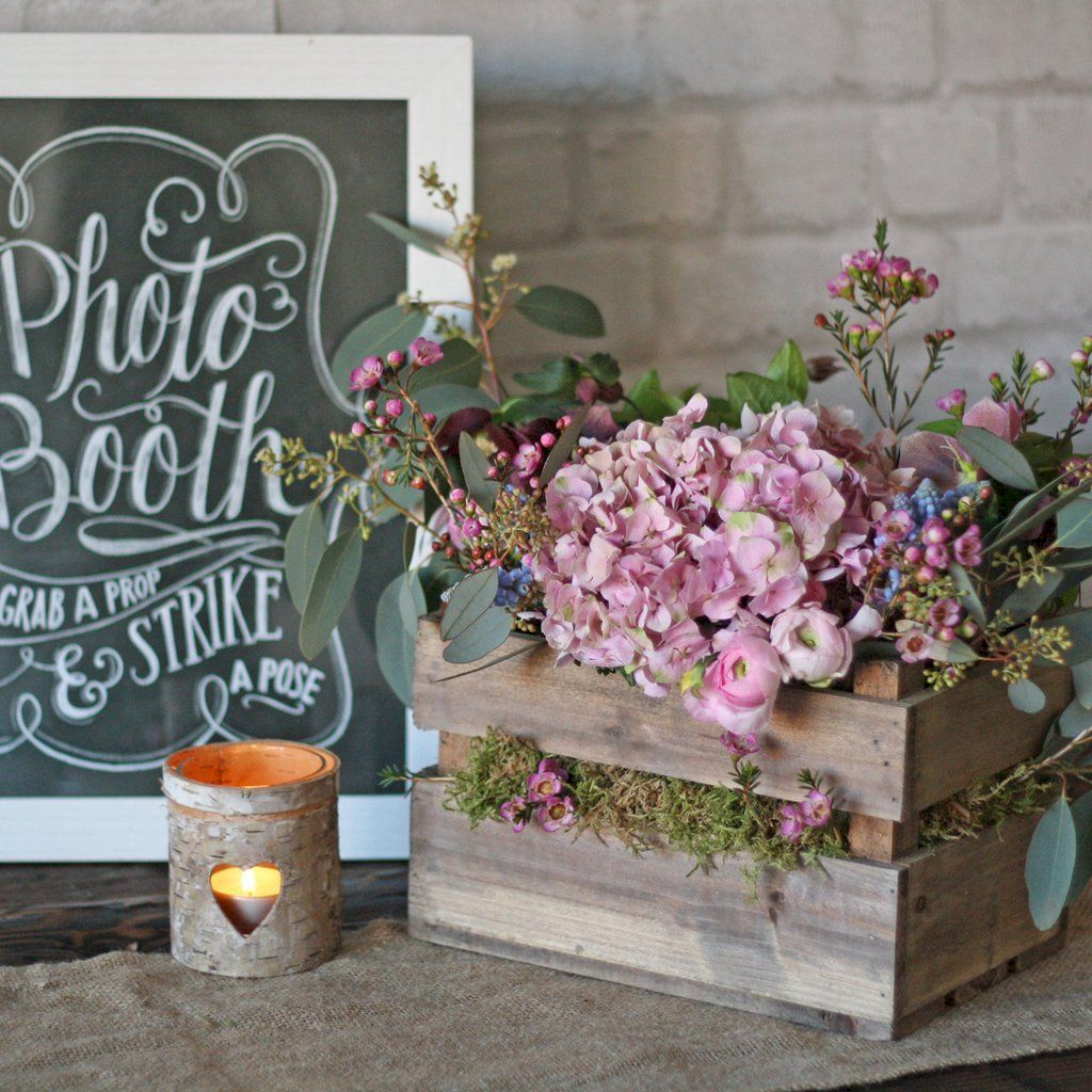 Inspiring wooden box ideas for flower that you can try 03