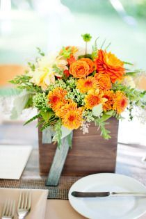 Inspiring wooden box ideas for flower that you can try 04