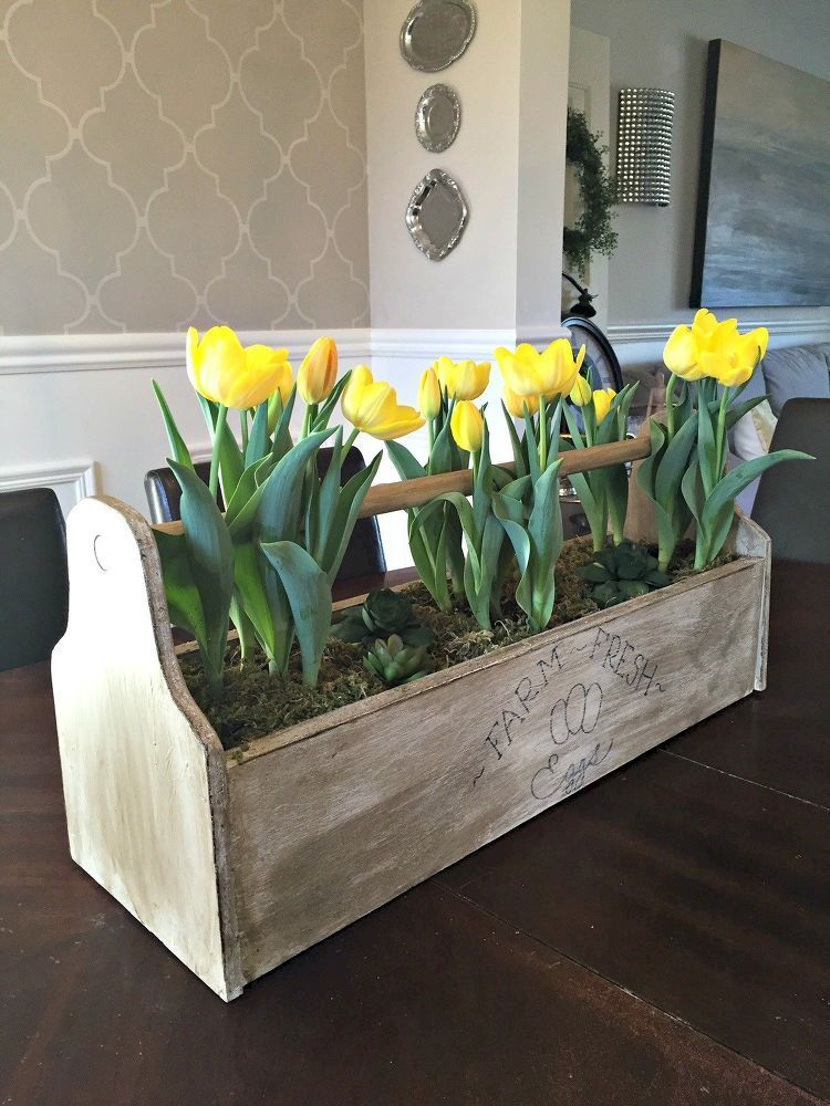Inspiring wooden box ideas for flower that you can try 08