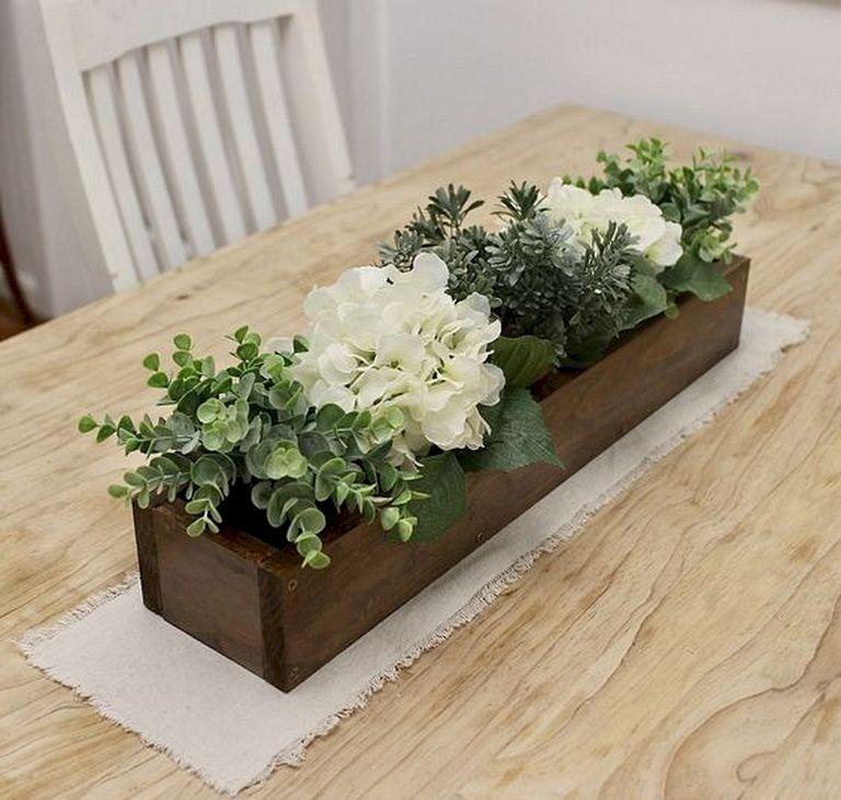 Inspiring wooden box ideas for flower that you can try 46