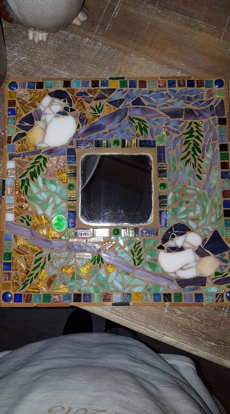 Adorable diy mosaic craft ideas to beautify your home decoration 13