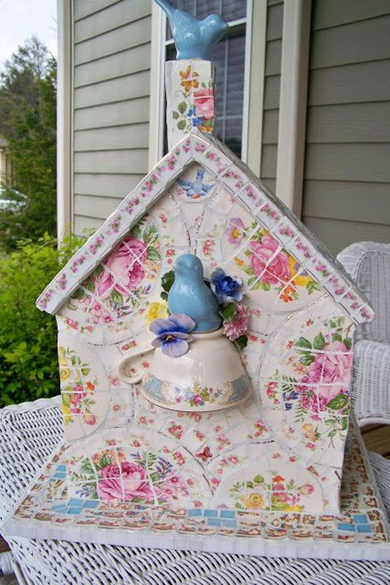 Adorable diy mosaic craft ideas to beautify your home decoration 25
