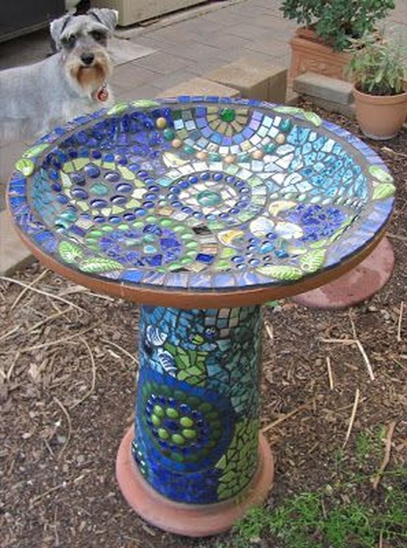 Adorable diy mosaic craft ideas to beautify your home decoration 26