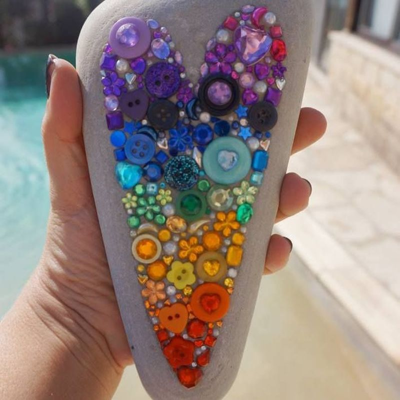 Adorable diy mosaic craft ideas to beautify your home decoration 38
