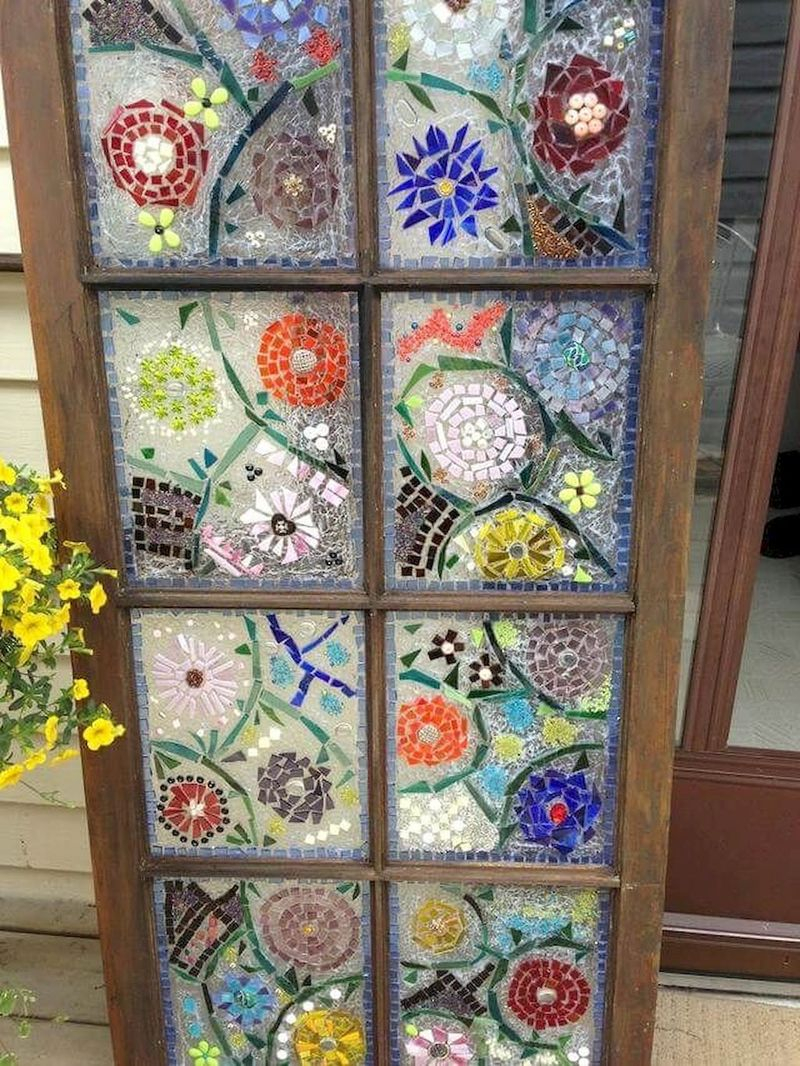 Adorable diy mosaic craft ideas to beautify your home decoration 48