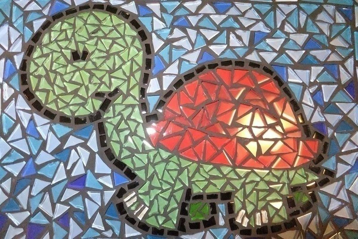 Adorable diy mosaic craft ideas to beautify your home decoration 50