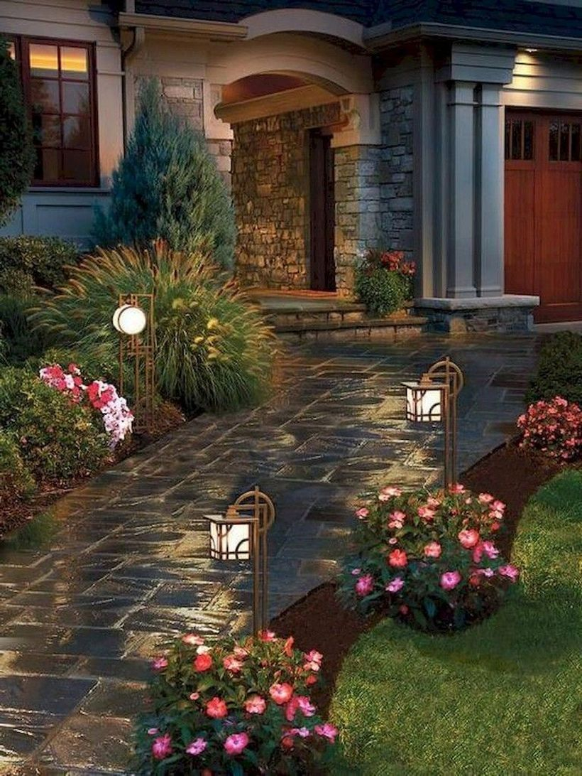 Adorable front yard lighting ideas for your summer night vibe 19