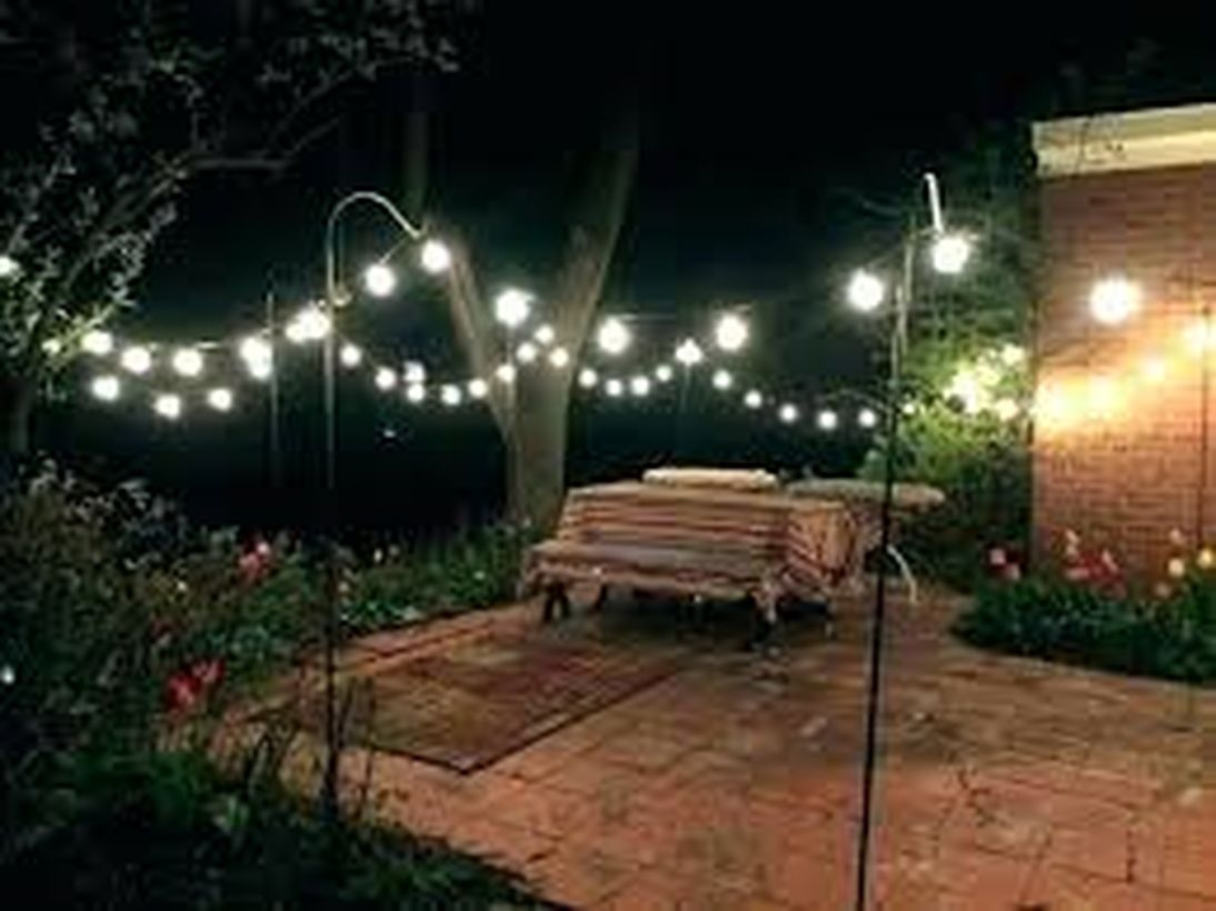 60 Adorable Front Yard Lighting Ideas For Your Summer Night Vibe ...